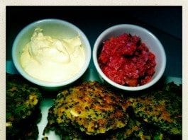 coconut-oil-post-quinoa-burgers-with-cultured-vegetables-and-creme-fraiche