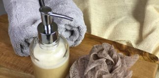 Coconut oil post Coconut oil and Honey Body Wash crop